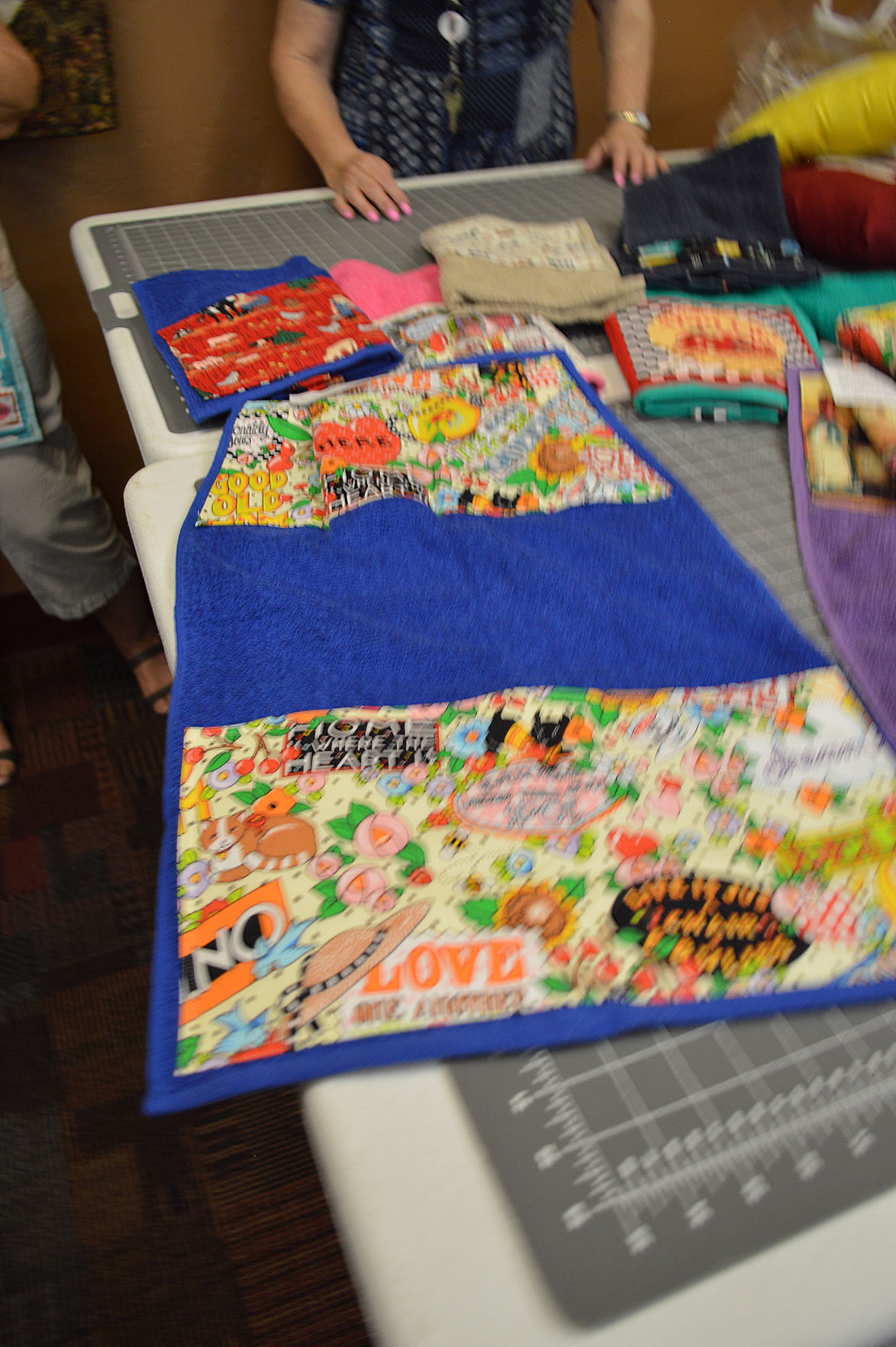 Aviva Divas enjoy camaraderie while sewing for others